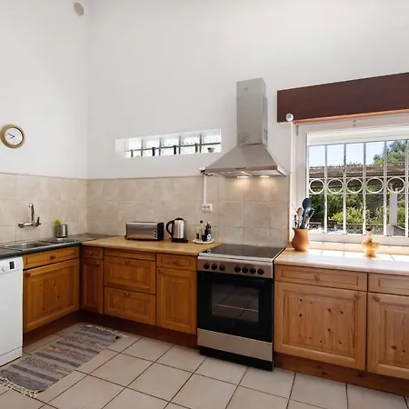 Casa Kuito 4*